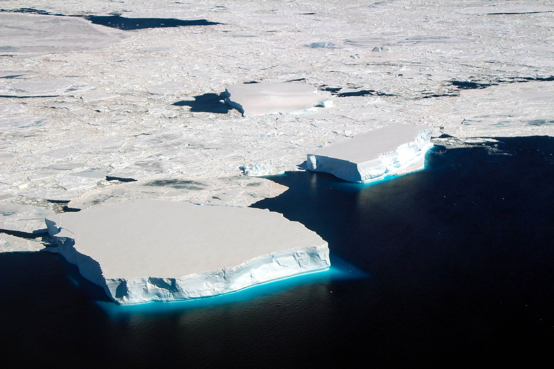 Explore the Weddell Sea
