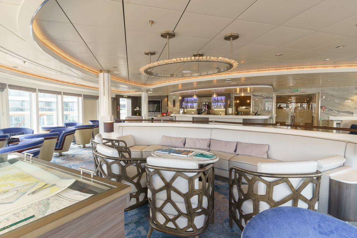 Ocean Explorer - Observation Lounge