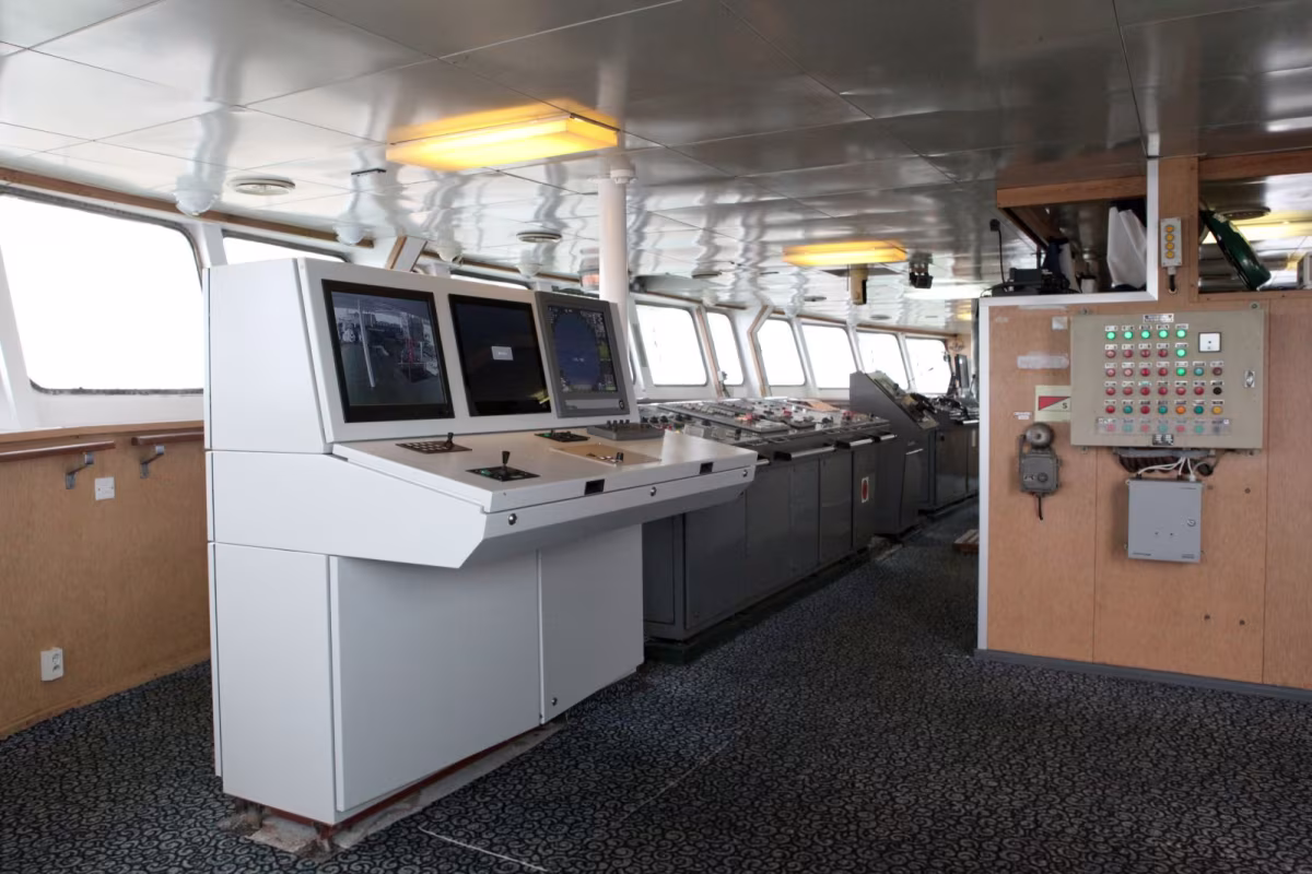 Ortelius - Onboard public area 3
