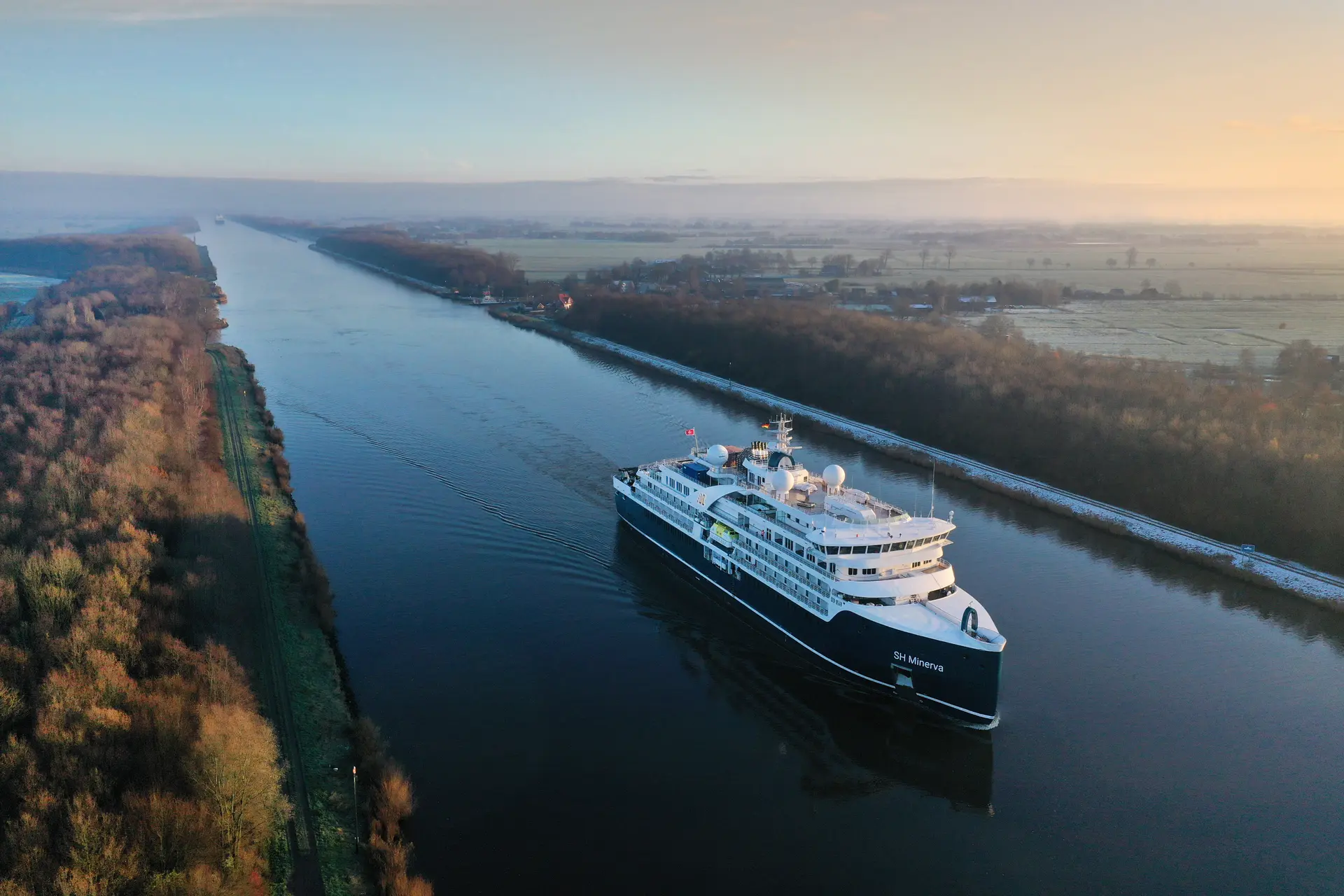 SH Minerva expedition ship