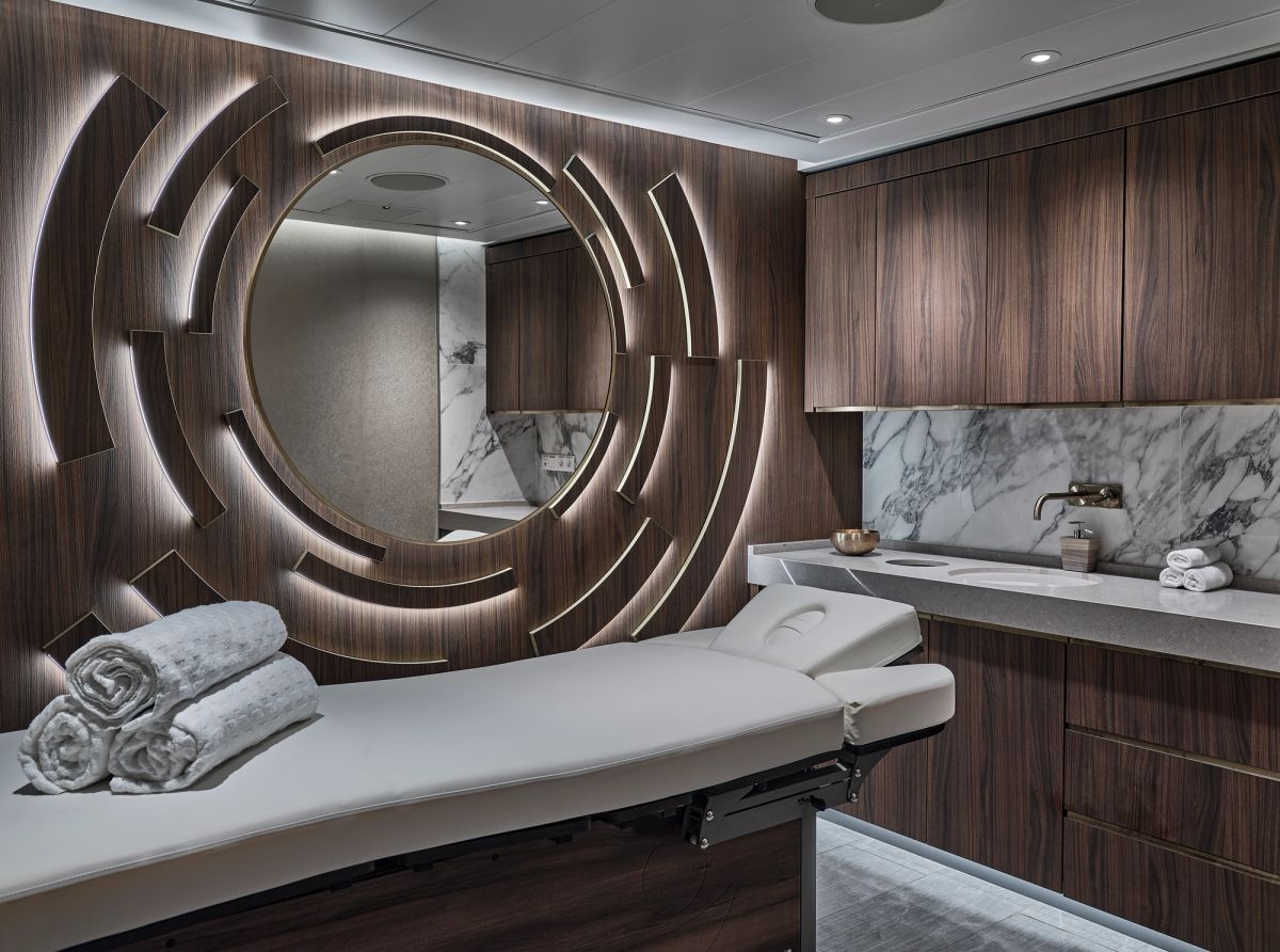 Silver Endeavour - Otium Spa