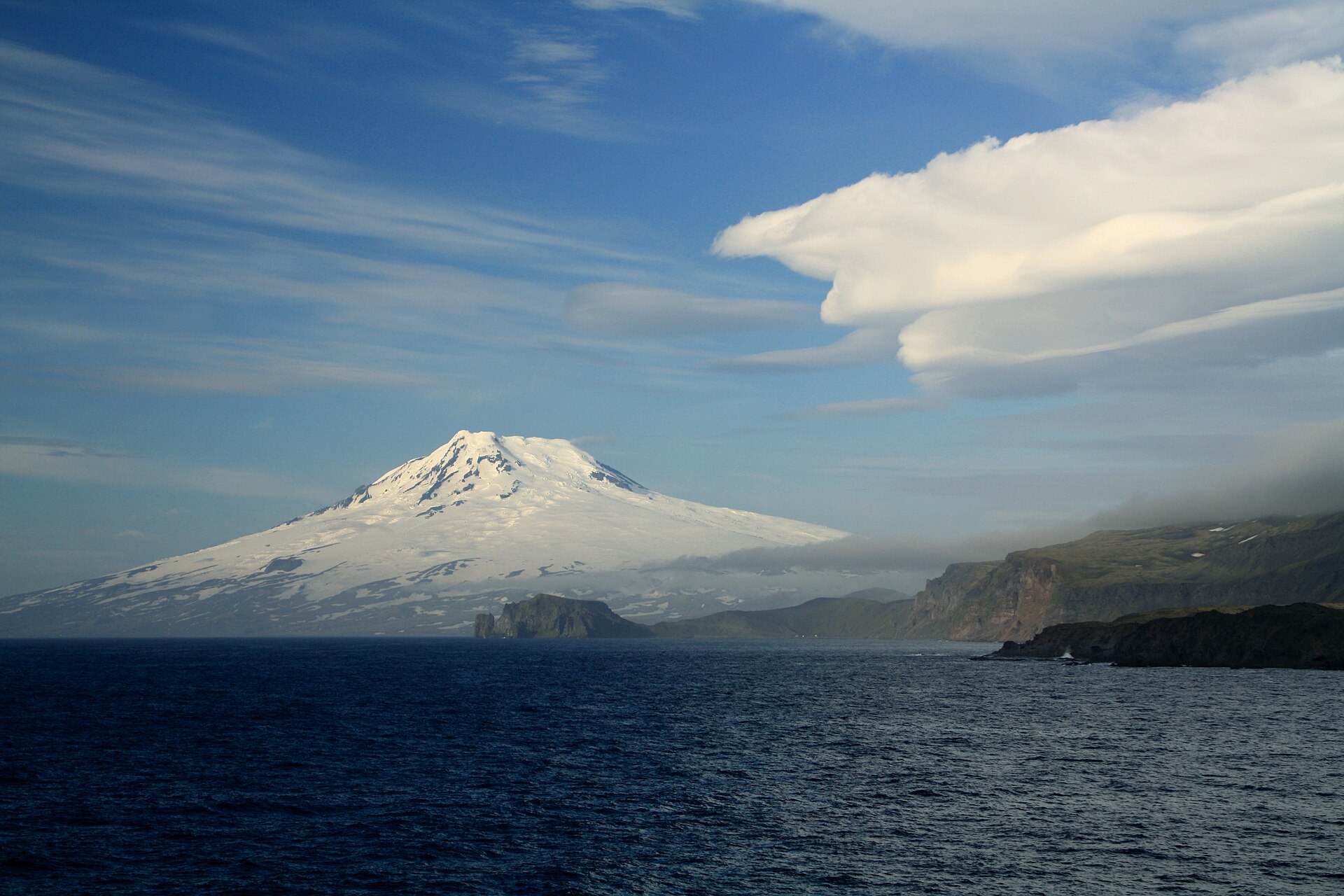 At Sea and Jan Mayen